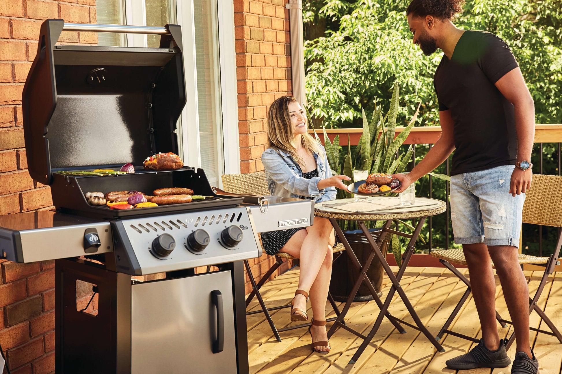 NAPOLEON Freestyle 365 Graphite Grey 3 -Burner Infrared Natural Gas Grill, F365DNGT, FINAL PRICE: