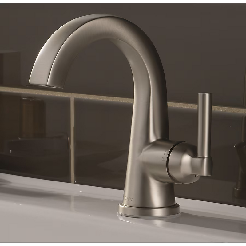Delta Becker Spotshield Brushed Nickel Single Hole 1-handle WaterSense Mid-arc Residential Handle Bathroom Sink Faucet with Drain with Deck Plate, 15891LF-SP *JR2510, Retail: $129.00, FINAL PRICE: $69.99 + TAX