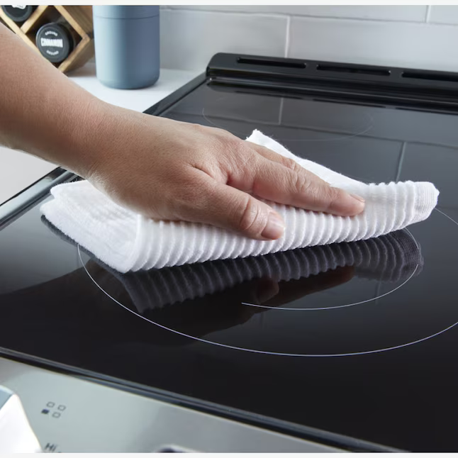 Whirlpool 30-in Glass Top 4 burners 4.8-cu ft Slide-In Electric Range ( Fingerprint Resistant Stainless