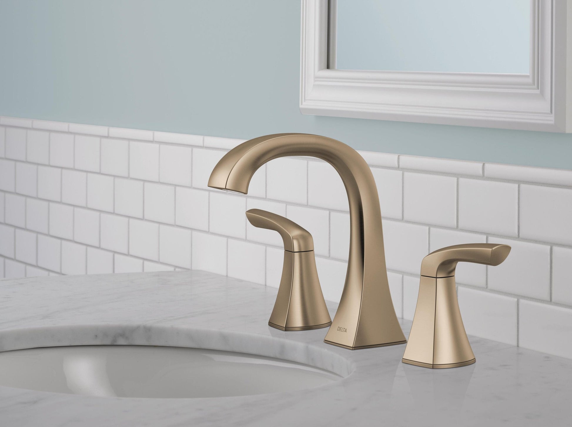 Delta Lacey Champagne Bronze Widespread 2-handle WaterSense Mid-arc Residential Handle Bathroom Sink Faucet with Drain