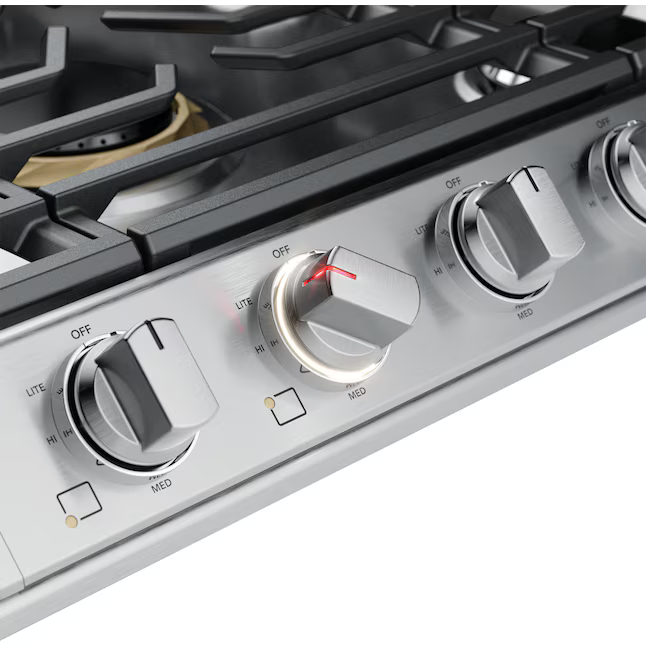 Frigidaire Professional 30-in 5 burners Stainless Steel Gas Cooktop, PCCG3080AS *JR2510, Retail: $1,599.00, FINAL PRICE: $849.99 + TAX