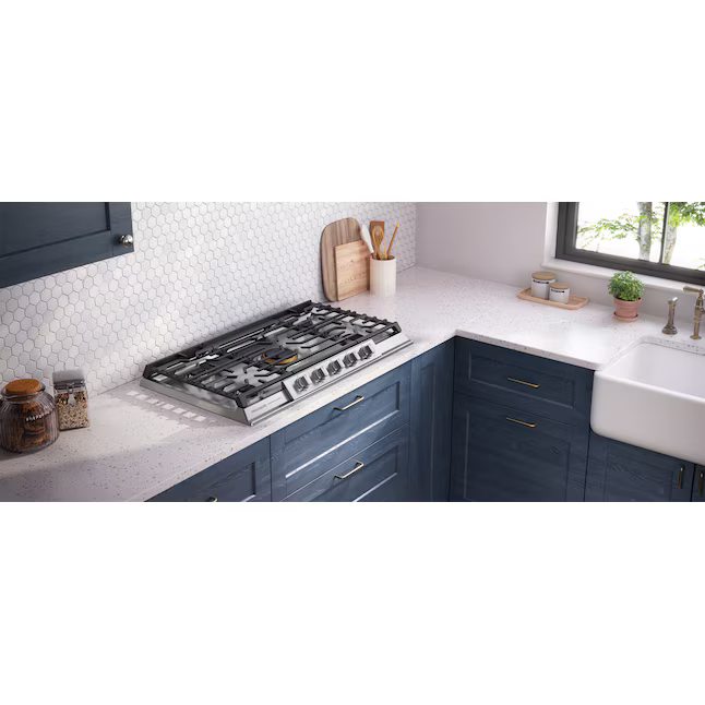 Frigidaire Professional 36-in 5 Burners Stainless Steel Gas Cooktop, PCCG3680AS *JR2508, Retail: $1,699.00, FINAL PRICE: $949.99 + TAX