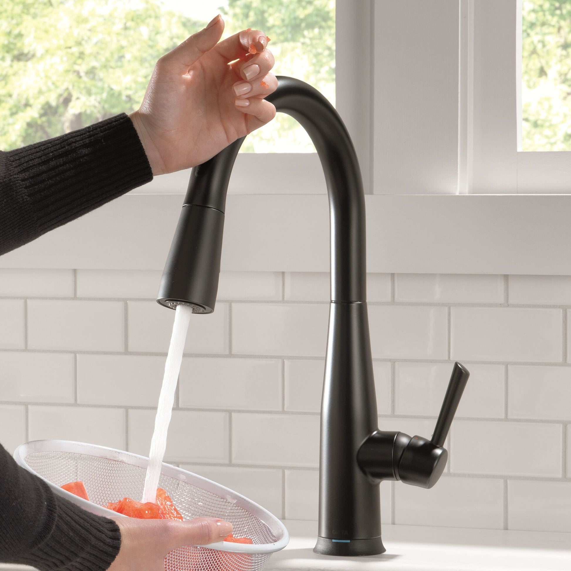 Delta Essa Single Handle Pull-Down Kitchen Faucet with Touch2O Technology in Matte Black, 9113T-BL-DST, MRSP: $728, FINAL PRICE: $ + TAX