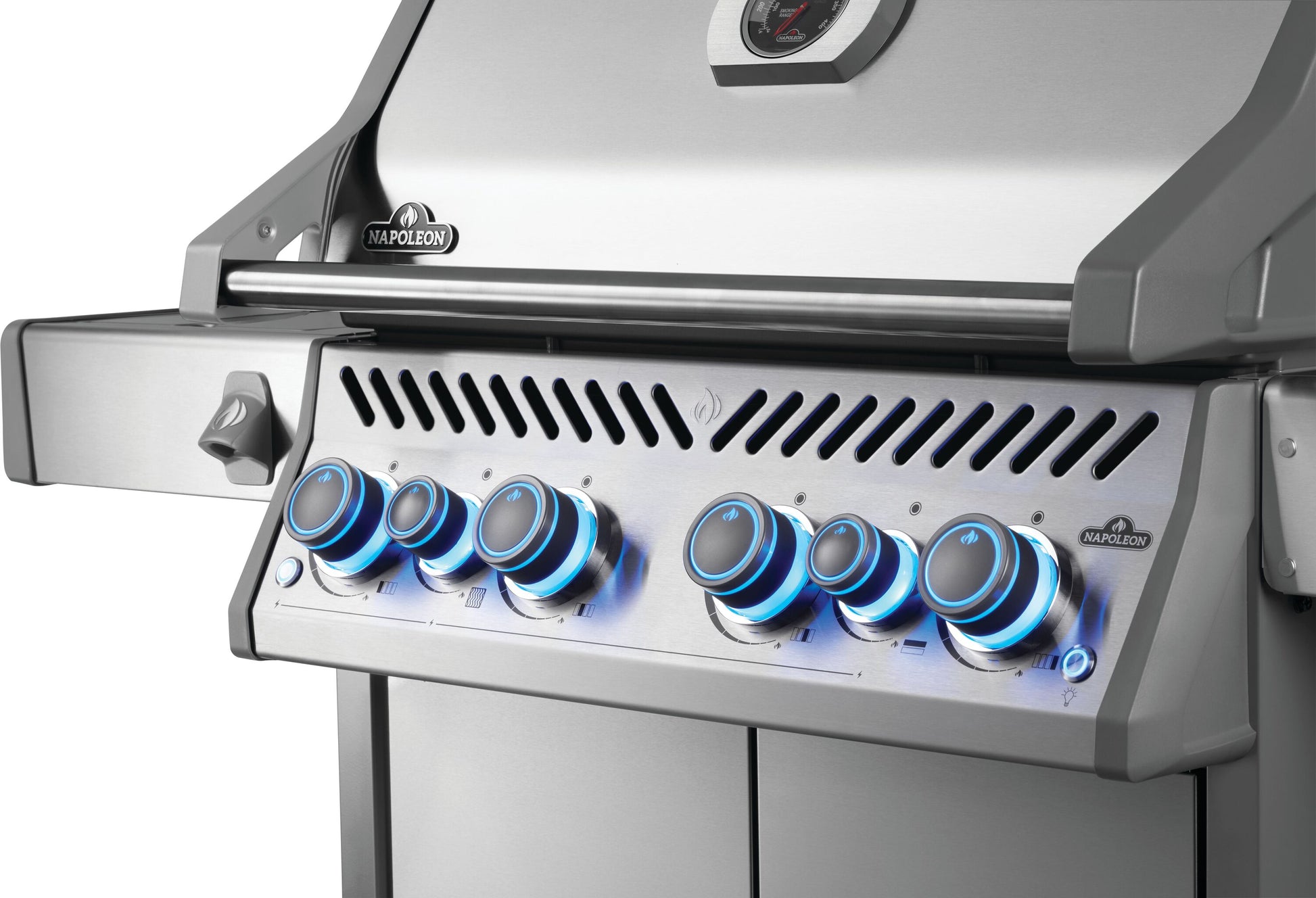 NAPOLEON Rogue PRO-S 525 Series Stainless Steel 4 -Burner Infrared Natural Gas Grill 1 -Side Burner
