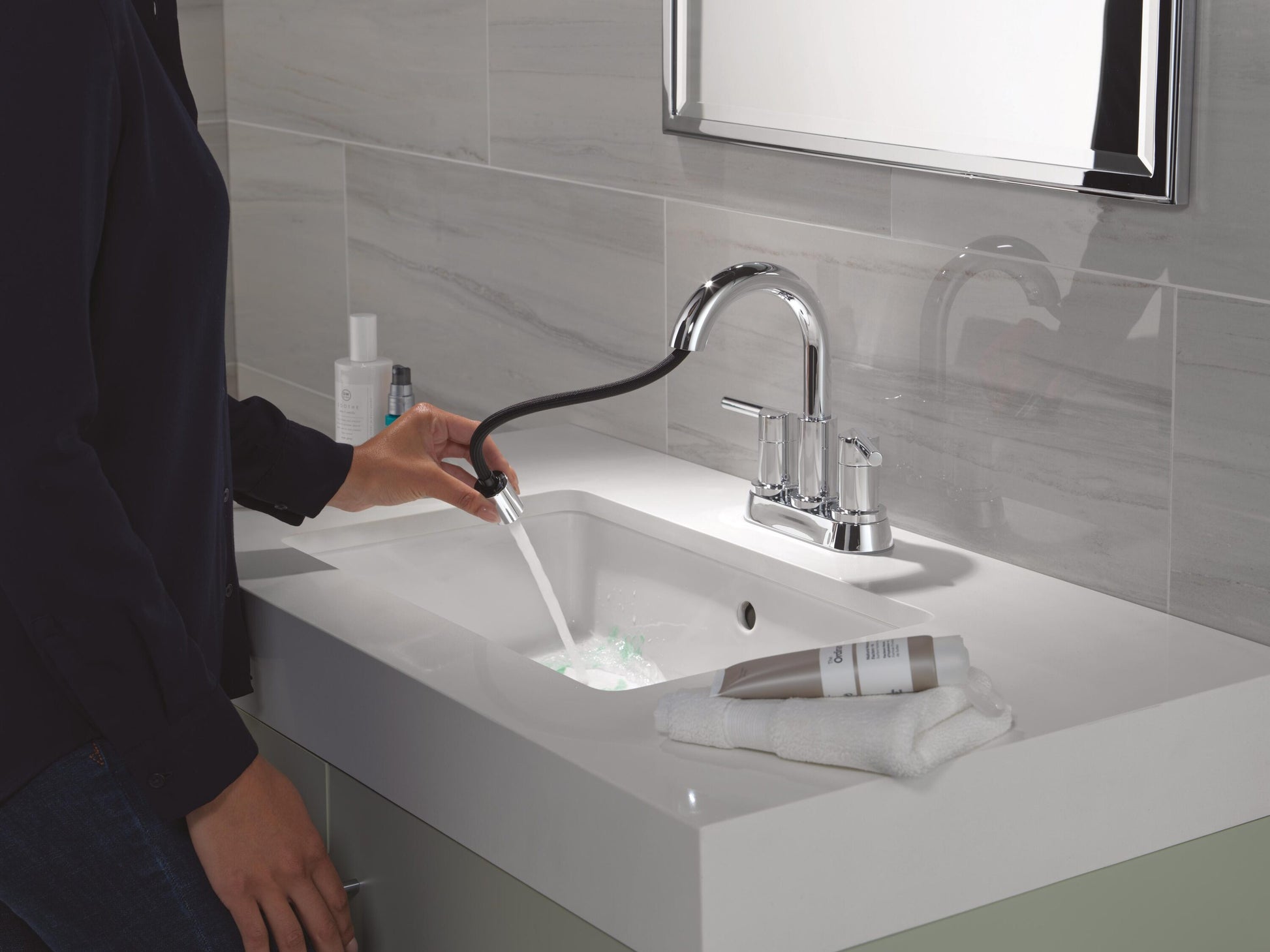 Delta Nicoli Two Handle Centerset Pull-Down Bathroom Faucet in Chrome, 25749LF-PD, MRSP: $233.2, FINAL PRICE: $ + TAX