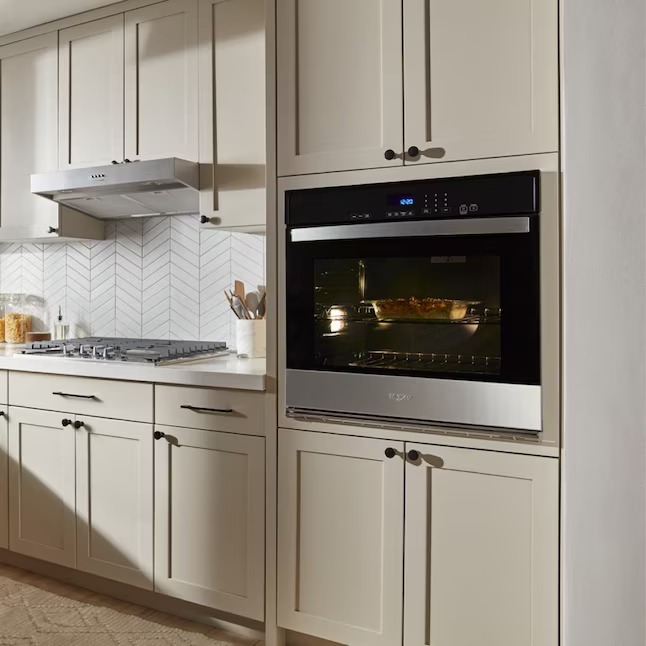 Whirlpool 30-in Single Electric Wall Oven Self-cleaning ( Stainless Steel ), WOES3030LS/01 *HD2507, Retail: $1,899.00, FINAL PRICE: $699.99 + TAX