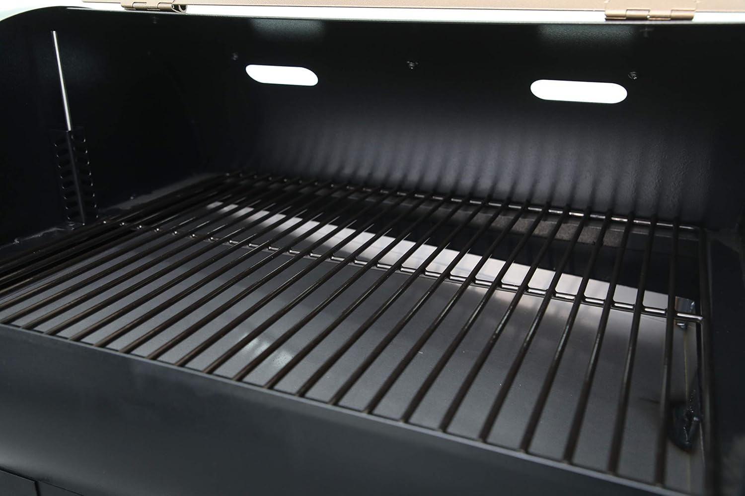 Ozark Grills Razorback Wood Pellet Grill a Smoker with Temperature Probe and 11 Pound Hopper