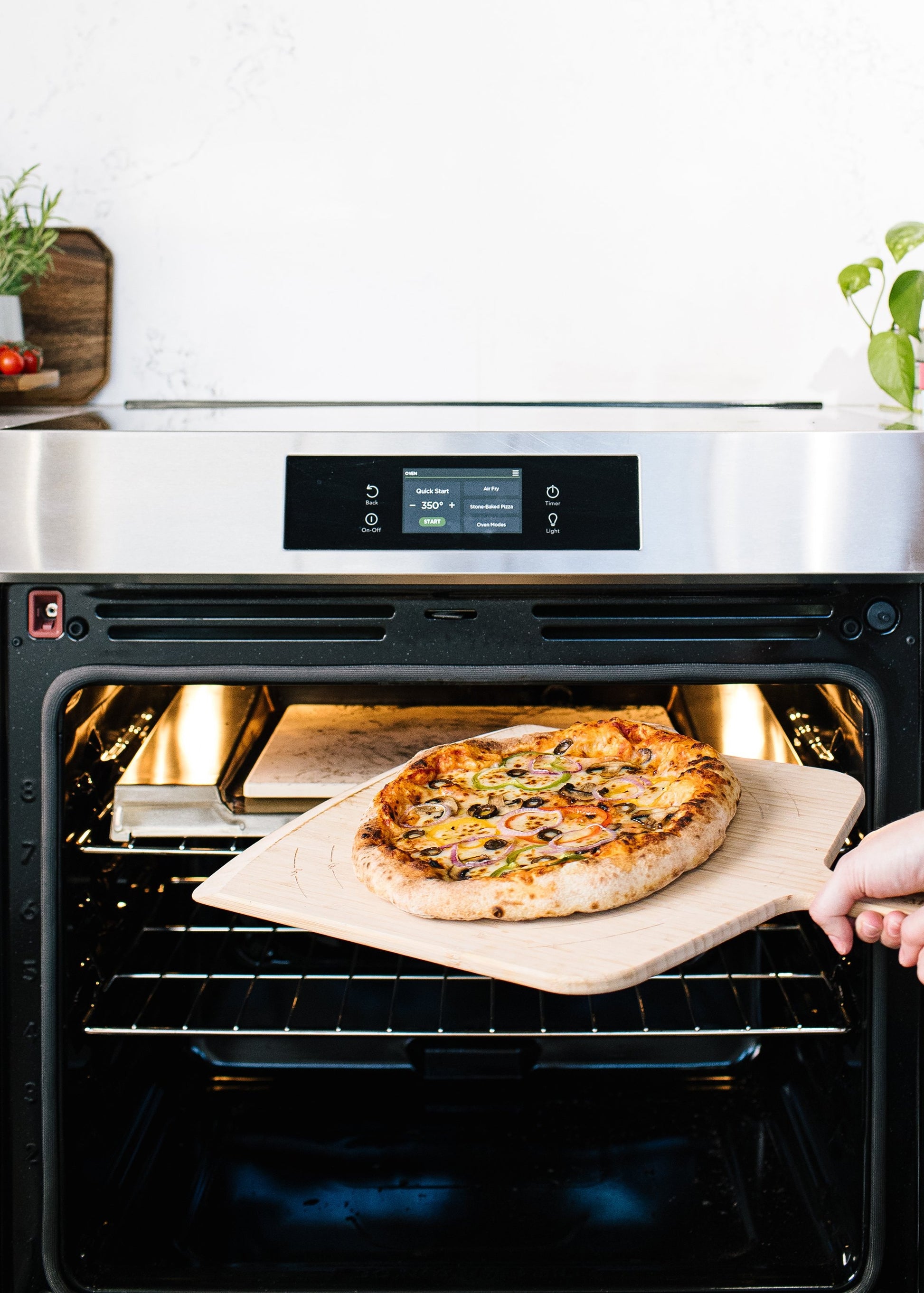 Frigidaire Gallery Stone-Baked Pizza 30-in Glass Top 5 burners 6.2-cu ft Air Fry Convection Oven Slide-In Electric Range (Smudge-Proof Stainless Steel)