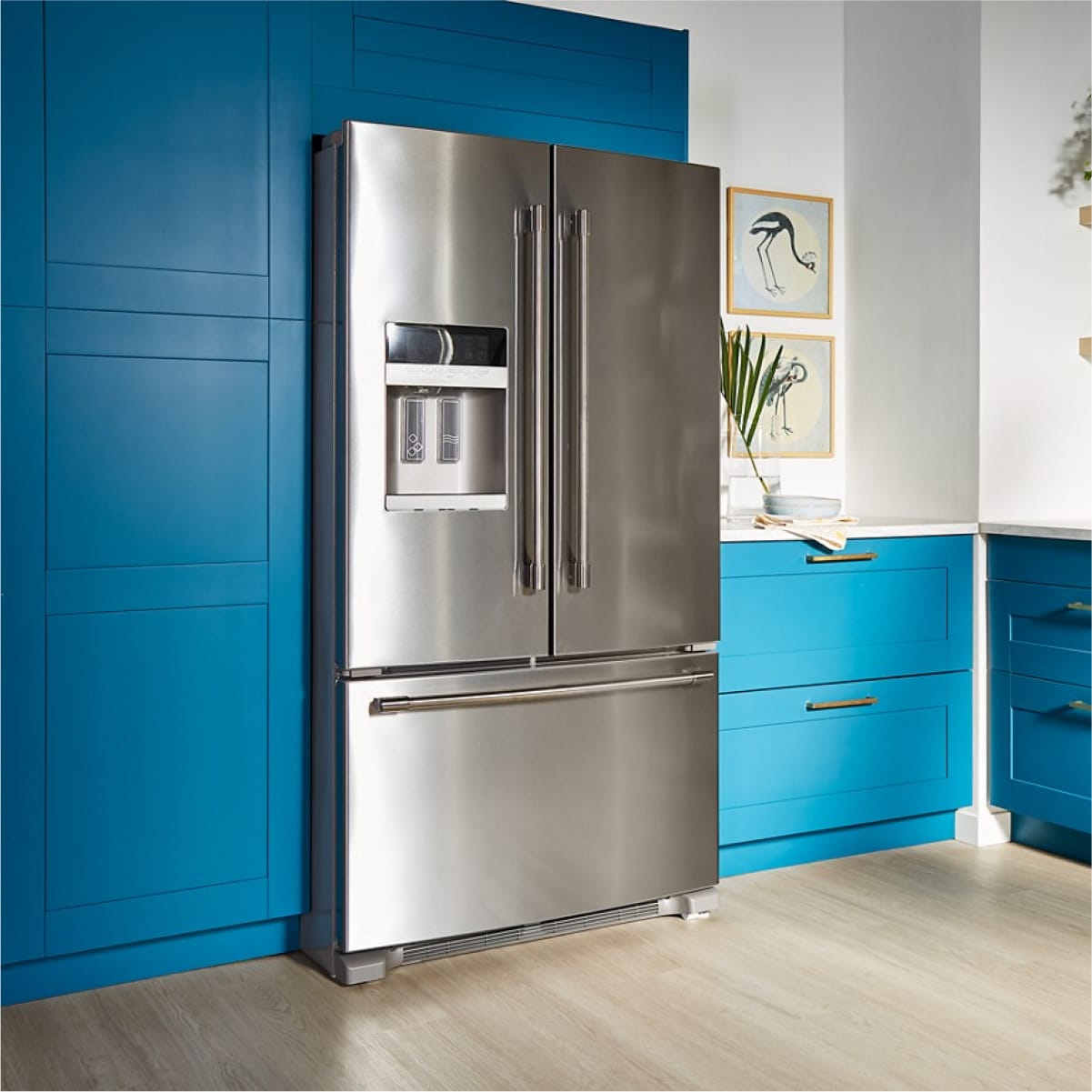 Maytag Standard-Depth 24.7-cu ft 3 -Door 36-in Wide French Door Refrigerator with Ice Maker with Water and Ice Dispenser ( Fingerprint Resistant Stainless Steel ) ENERGY STAR Certified