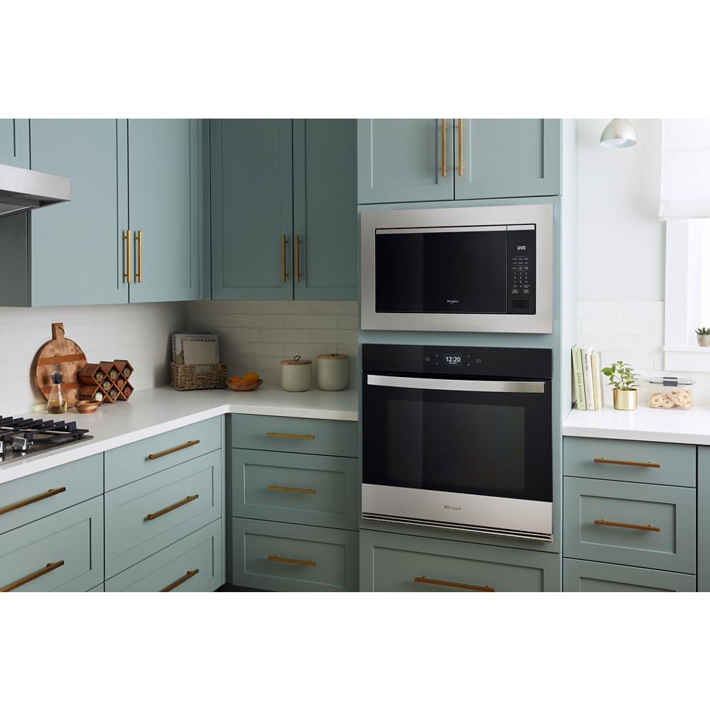 Whirlpool 1.6-cu ft 1200 -Watt Countertop Microwave (Fingerprint Resistant Stainless Steel)