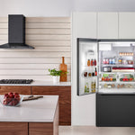 Bosch Standard-Depth 500 Series 26-cu ft 36-in Wide with Ice Maker ( Black Stainless Steel )