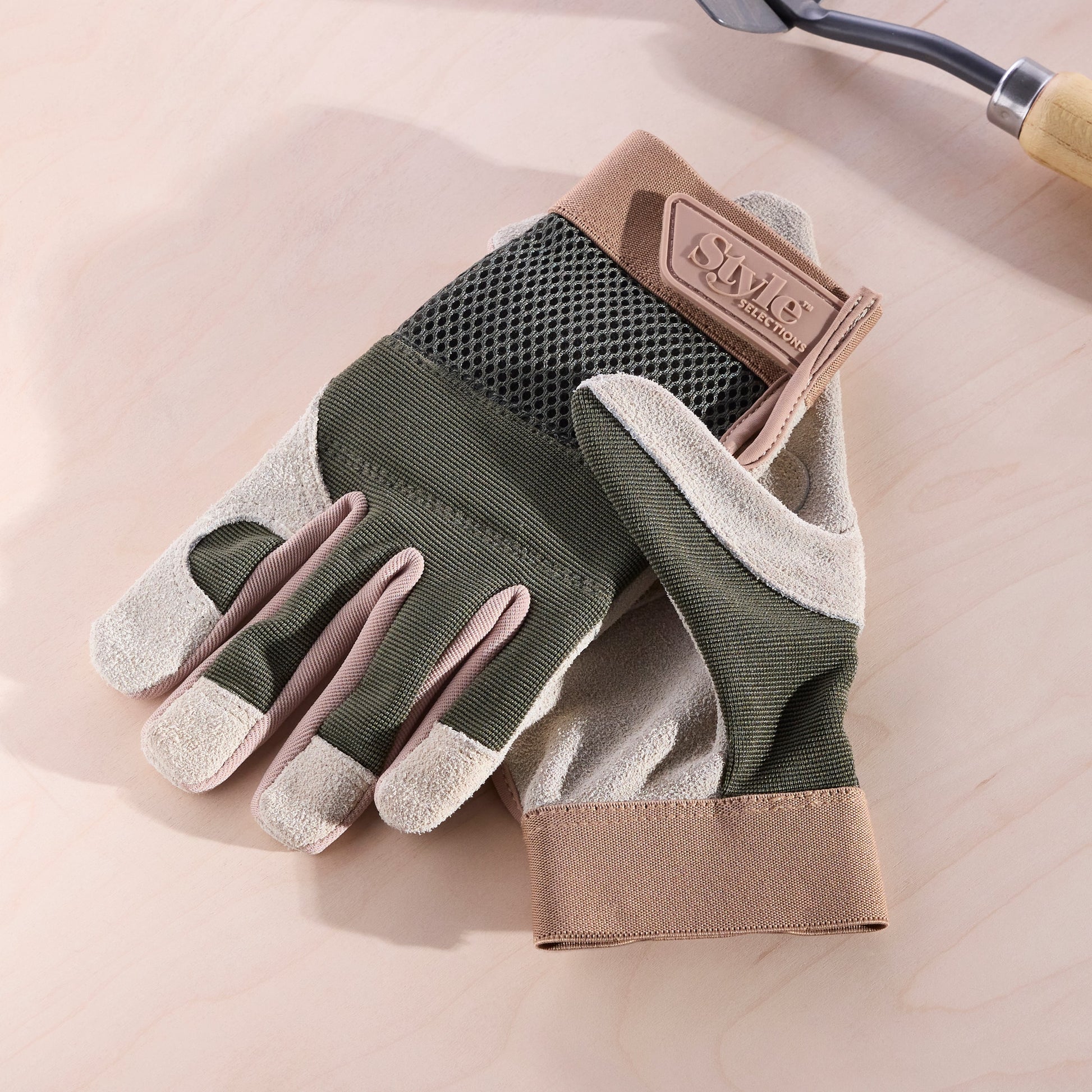 Style Selections Medium Green Leather/Polyester Gardening Gloves 1 -Pairs