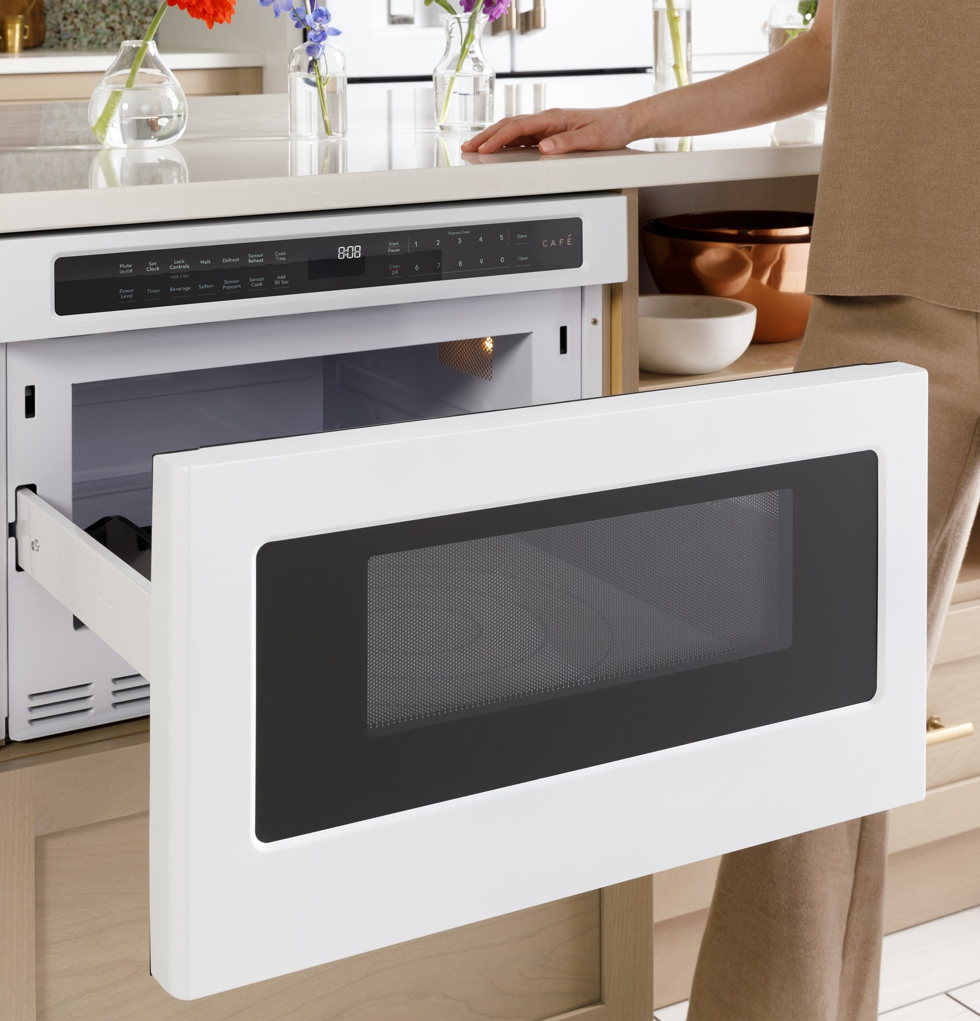 Cafe 23.9-in 1.2-cu ft 1000 -Watt Microwave Drawer ( Matte White )