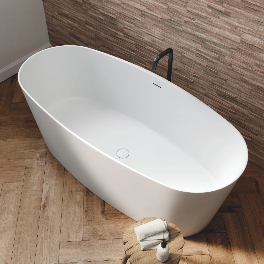 Acquabella Vars Center Drain 65x29 Freestanding Bathtub in Snow White, VB6529SW, Retail: $10,000.00, FINAL PRICE: $1,499.99 + TAX