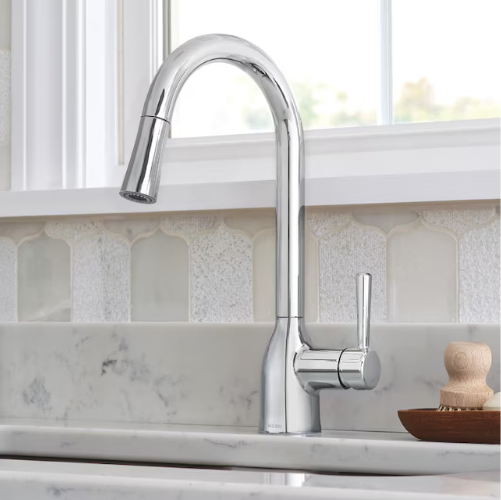 Moen Adler Chrome Single Handle Deck-mount Pull-down Kitchen Faucet with Sprayer (Includes Deck Plate)