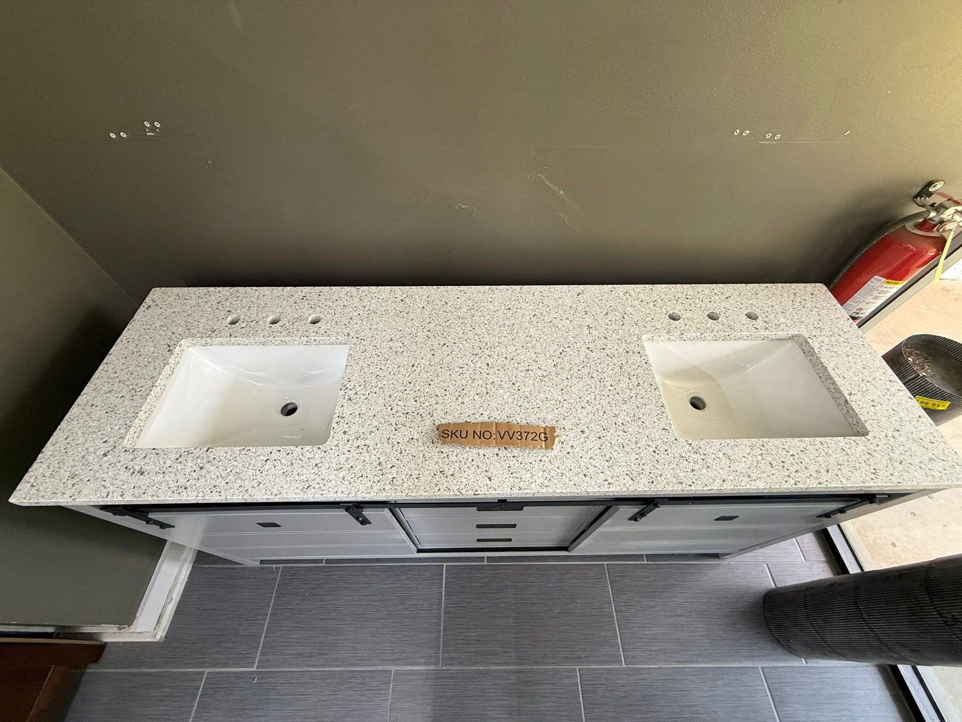 Florence 72-inch Double Sink Bathroom Vanity in Gray with Custom Quartz Top, VV372G-CQTSQ, Retail: $2,099.95, FINAL PRICE: $1,299.99 + TAX