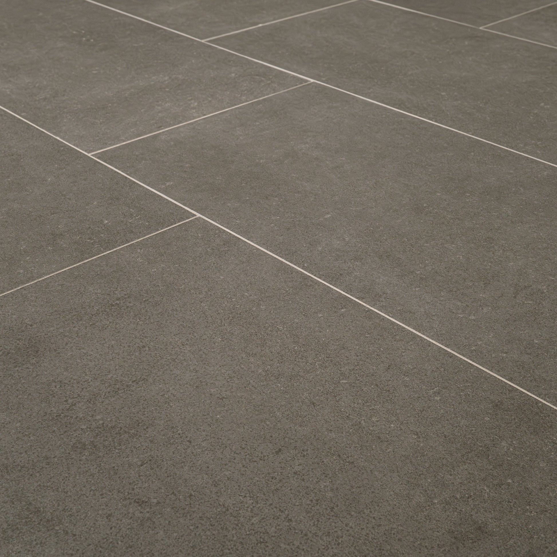 Gris 24x48 Matte Porcelain Stone Look Floor and Wall Tile, 16sf, 2pcs, 73 lbs, FINAL PRICE: $0.99/sf, $15.84/bx