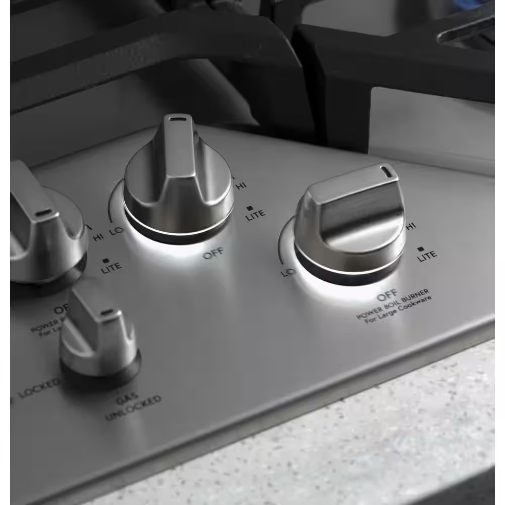 Cafe 36-in 5 burners Stainless Steel Gas Cooktop, CGP70362NS1/3 *JR2510, Retail: $2,299.00, FINAL PRICE: $1,199.99 + TAX